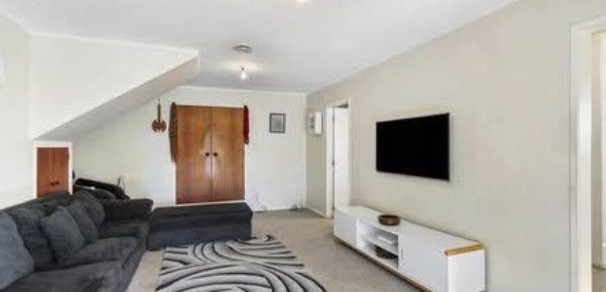 1/9 Malte Brun Place, Papatoetoe, Manukau City