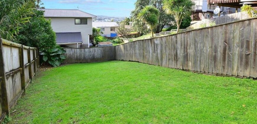 Totara Vale, 3 bedrooms