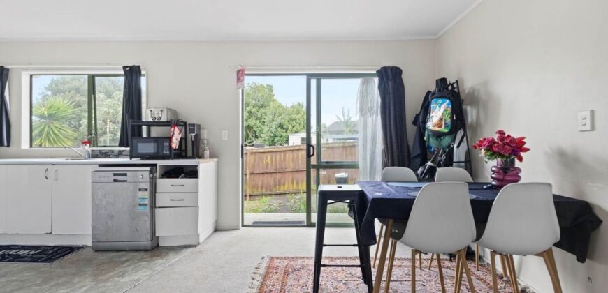 7A Ngatira Place, Clendon Park